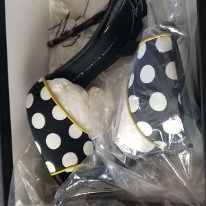 Brand New Giuseppe Zanotti stilettos